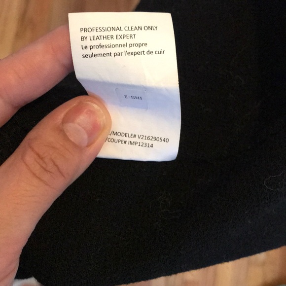 VINCE wool & leather fitted asymmetrical jacket - Picture 7 of 8